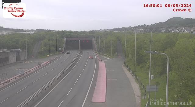 A55 - J17 - 18 Conwy Tunnel East P (E)