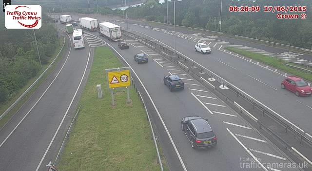 A55 - J8a Britannia Bridge (Island) East