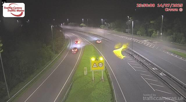 A55 - J8a Britannia Bridge (Island) East