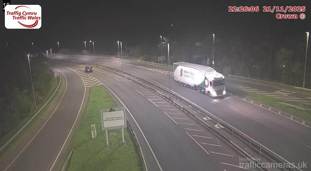 A55 - J8a Britannia Bridge (Island) East