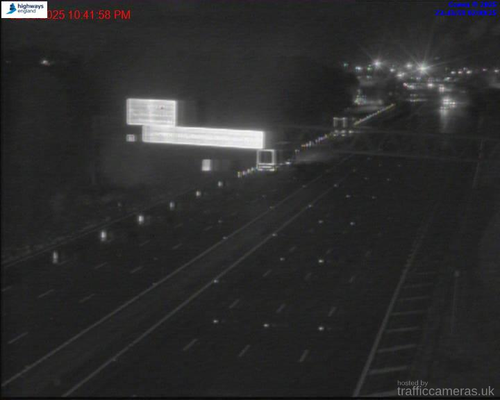 M1 247/1B South of J31