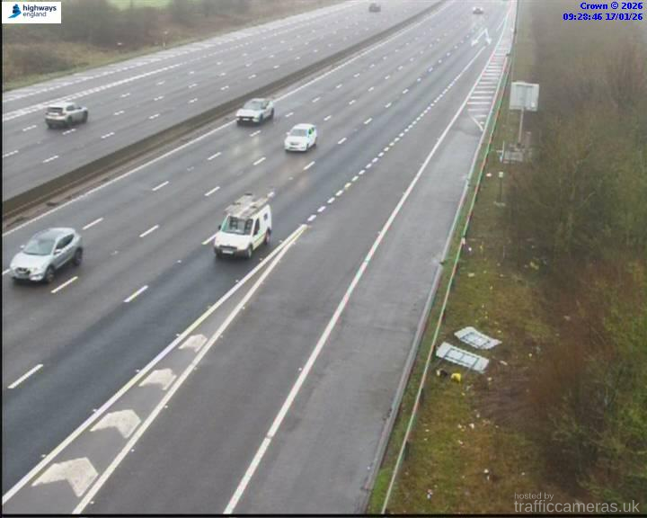 M1 242/8B Woodall(B)