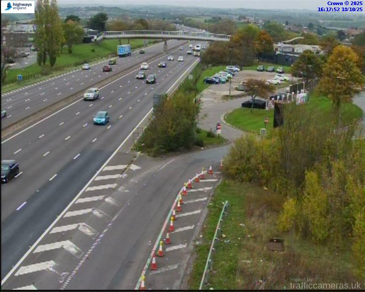 M1 242/3B South of Woodall