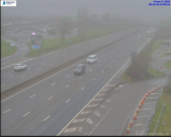 M1 242/3B South of Woodall