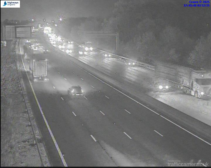 M1 240/5A J30-Woodall