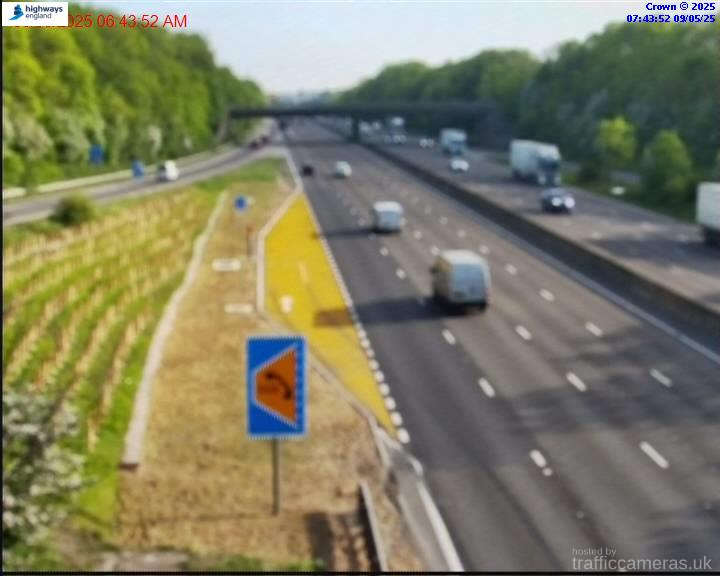 M1 239/3A J30 North(A)