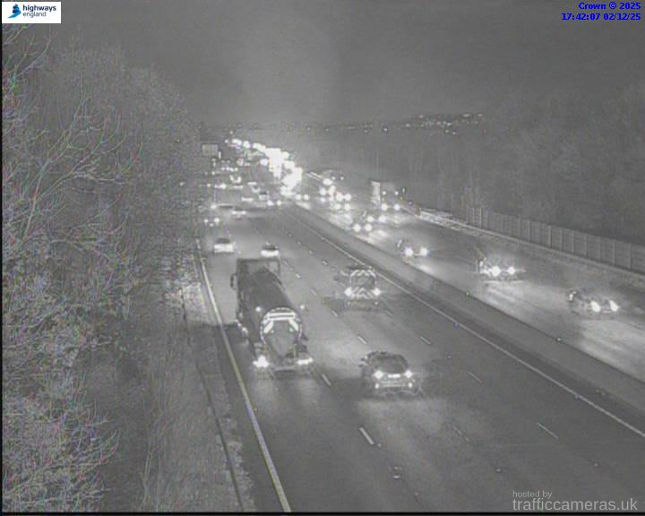 M1 225/8A Tibshelf-J29