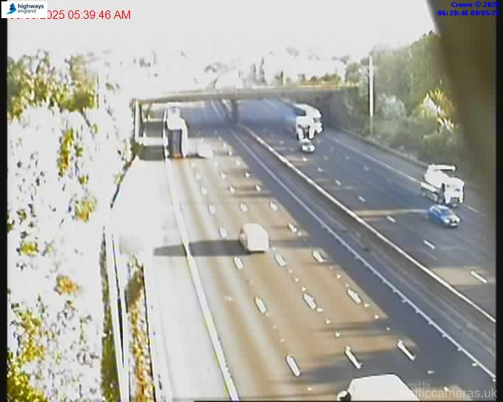M1 206/1A J26-J27