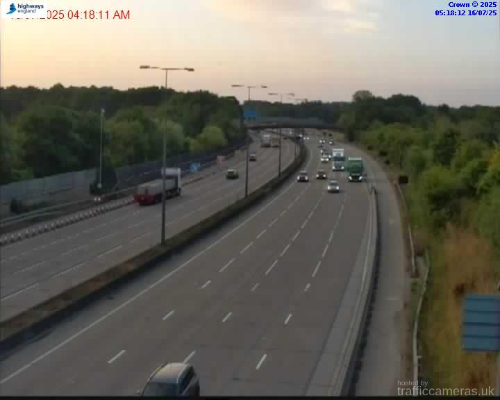 M25 74/1A J10-11