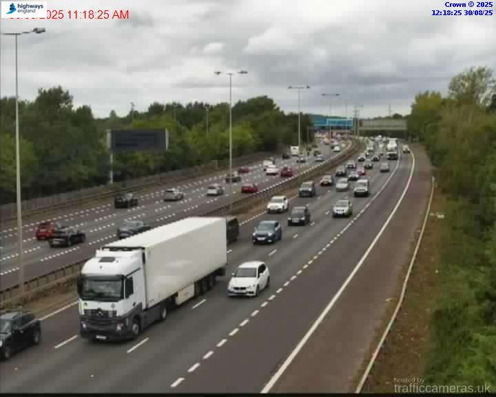 M25 81/0B J11