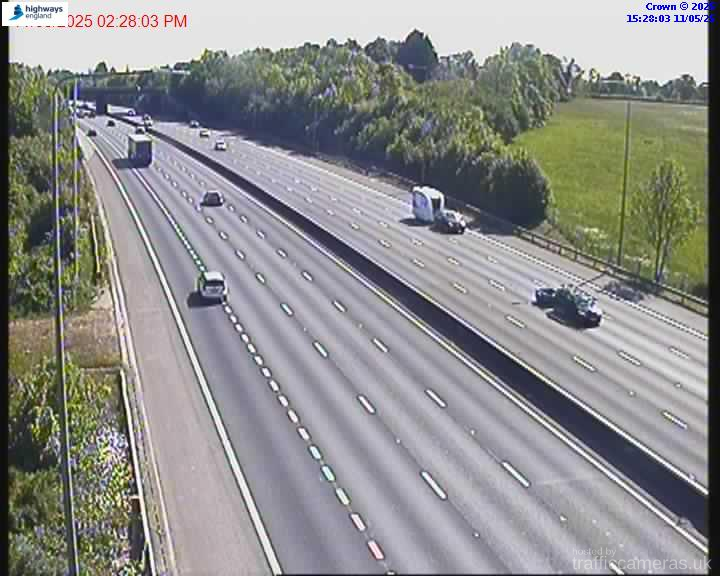 M25 104/3B J17-16
