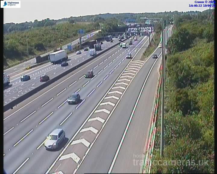 M25 117 3junction  junction 19