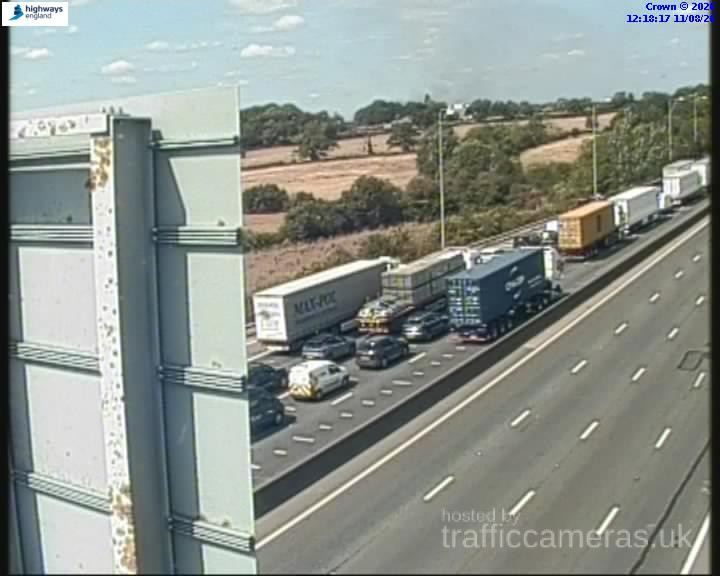 M25 Junction 21