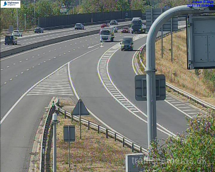 M4 Junction 4