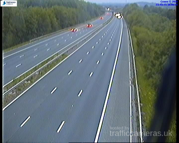 M4 115 7a junction 14 junction 15