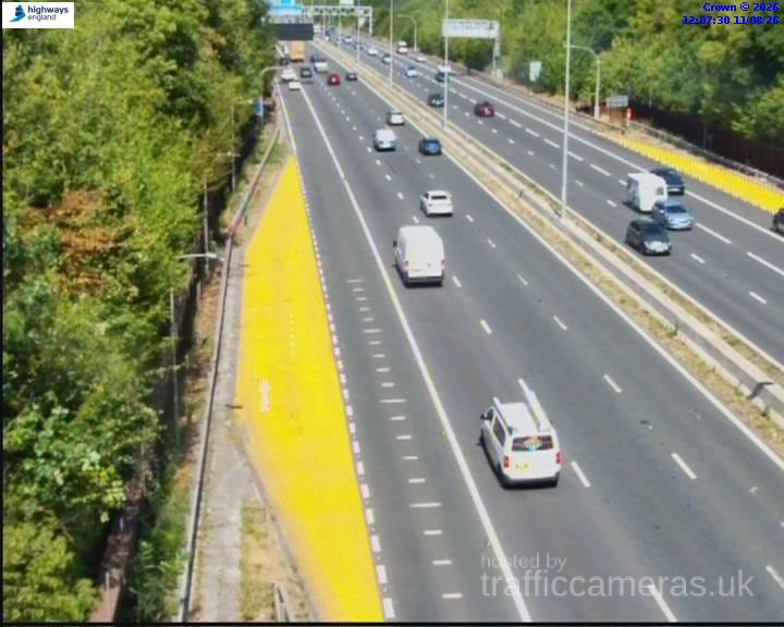 M4 Junction 17