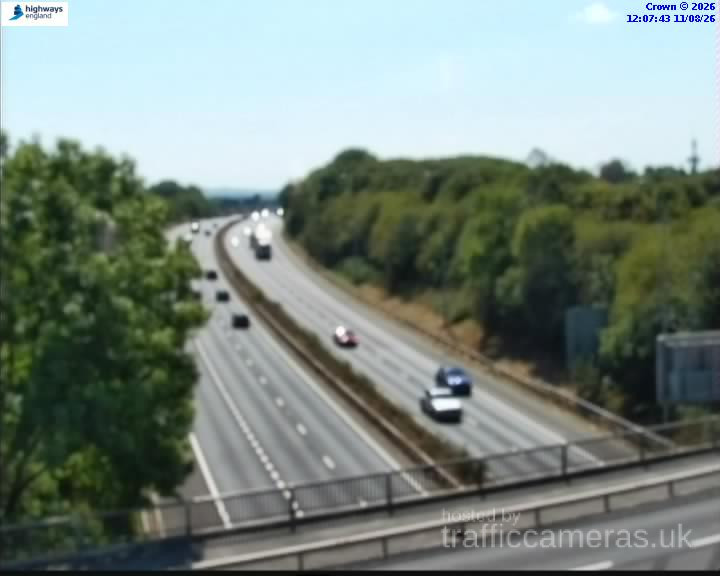 M4 Junction 17