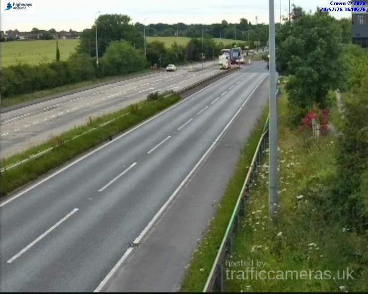 M40 153 1m junction 15