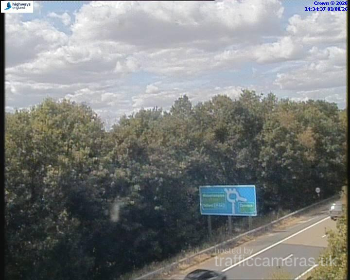 M1 207 8b junction 27 junction 26