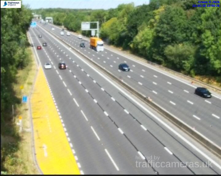 M1 Junction 40
