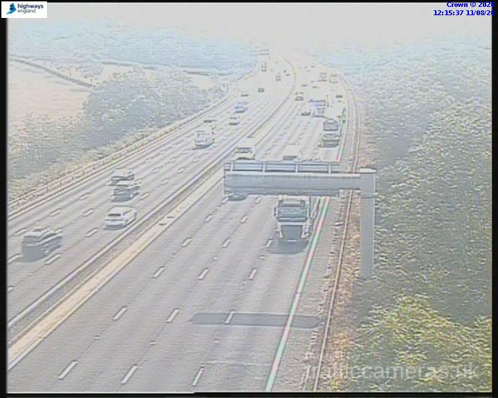 M1 Junction 35A