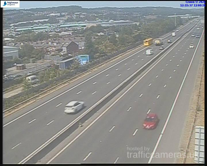 M1 Junction 35