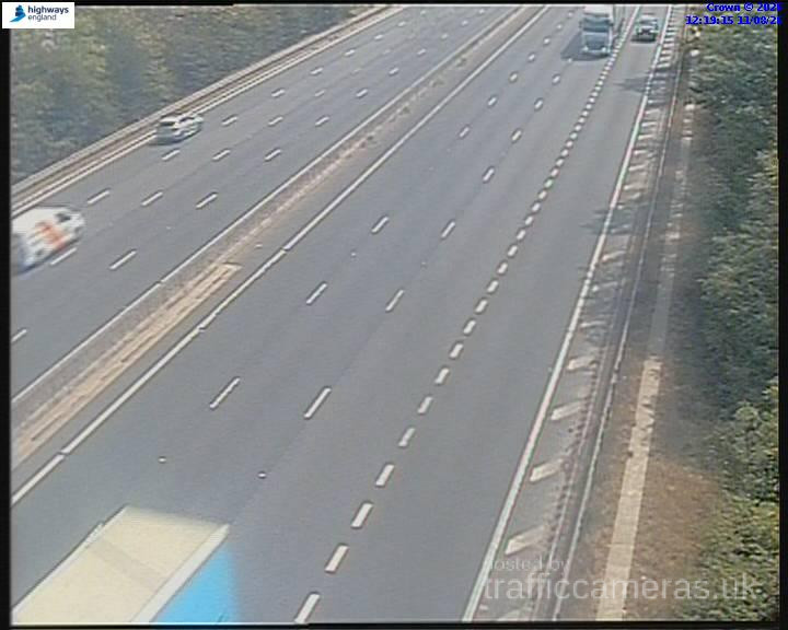 M1 Junction 35