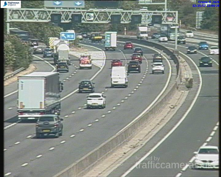 M1 Junction 33