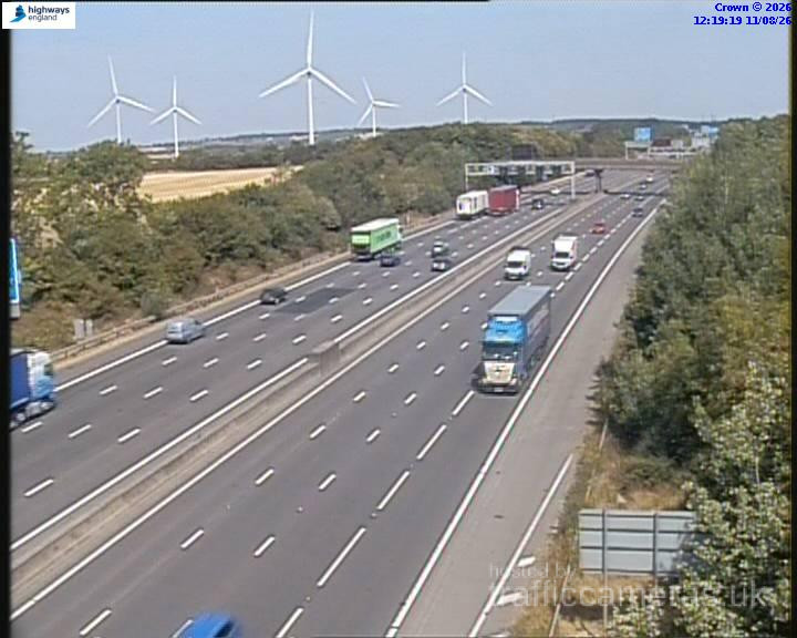 M1 Junction 33