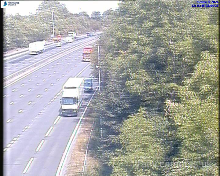 M1 Junction 33
