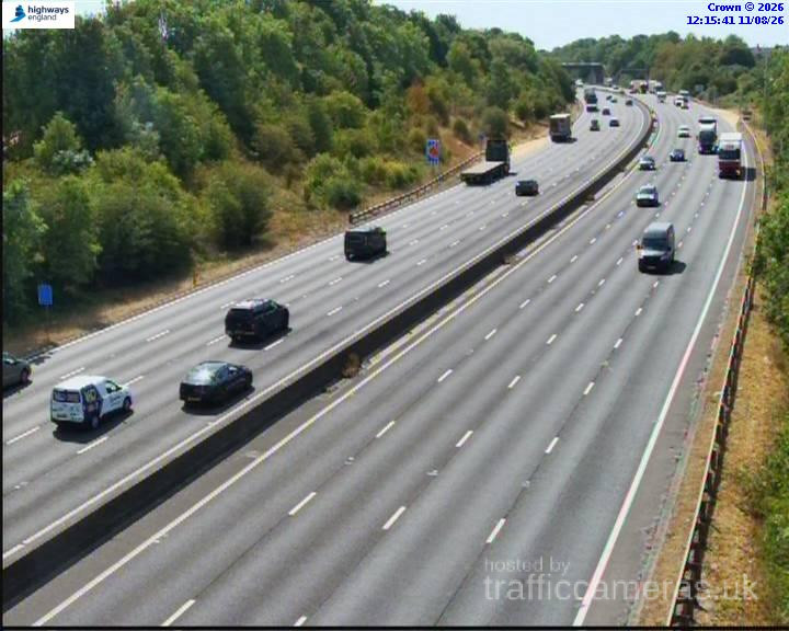 M1 Junction 33