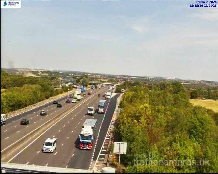 M1 Junction 31