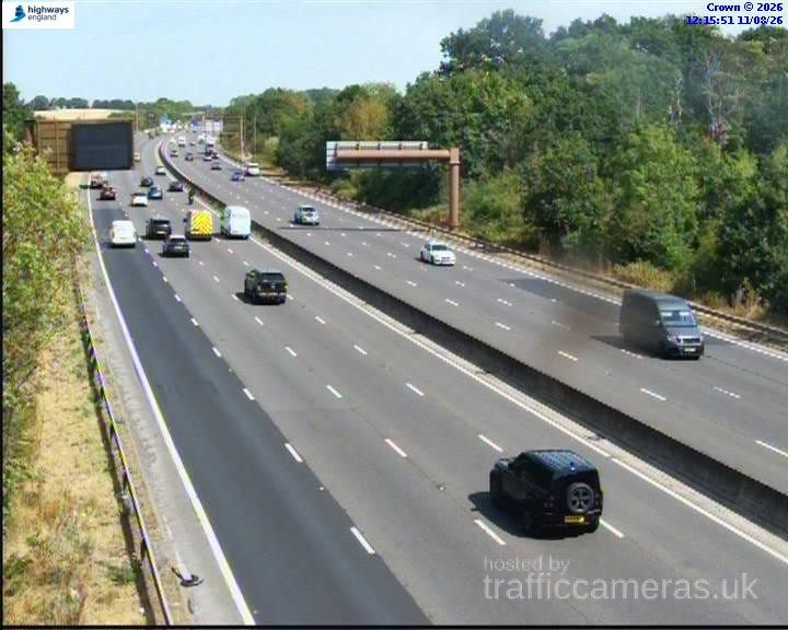 M1 Junction 31