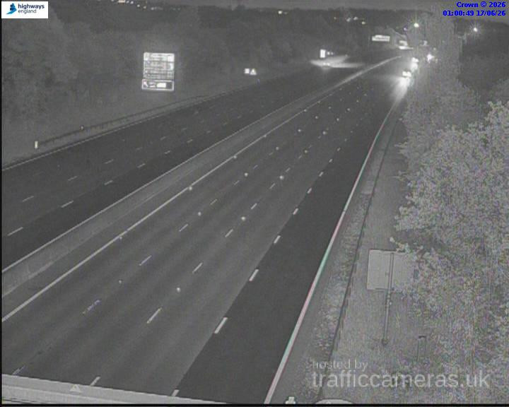 M1 235 6b junction 30 junction 29a