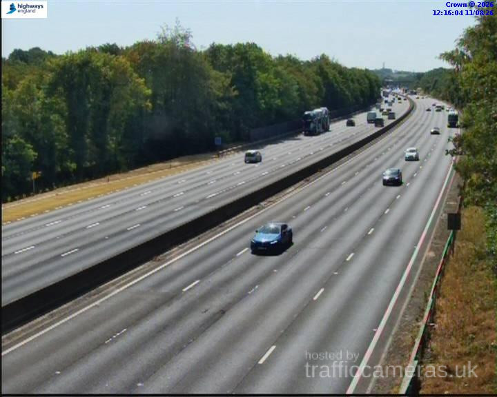 M1 Junction 29