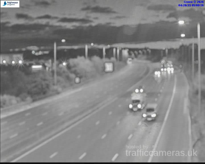 M1 215 8a junction 27 junction 28