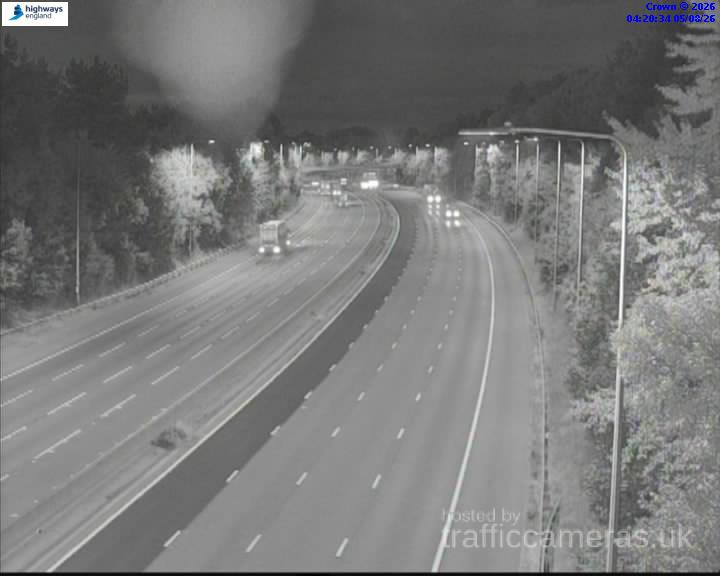 M1 214 3a junction 27 junction 28