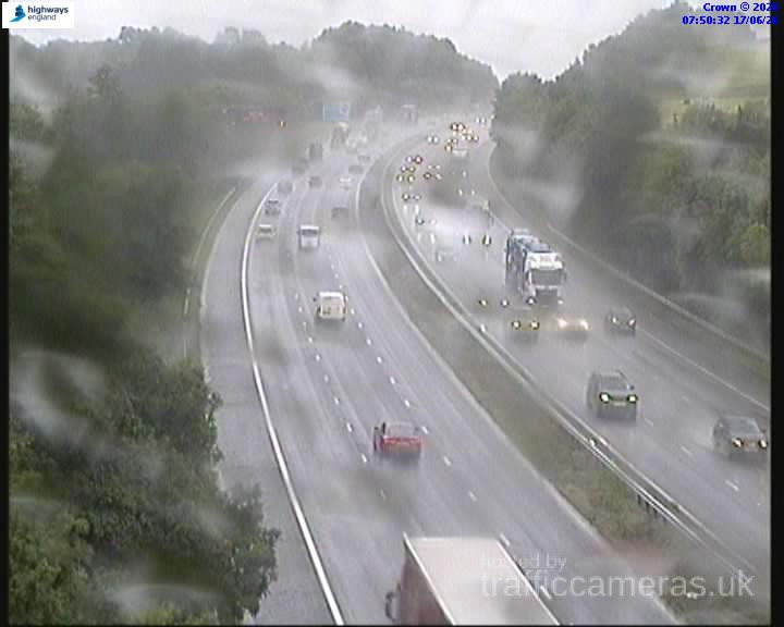 M1 196 4b junction 26 junction 25