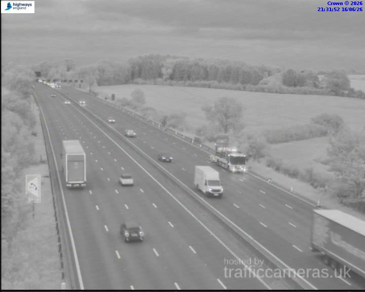 M1 135 6a junction 19 junction 20