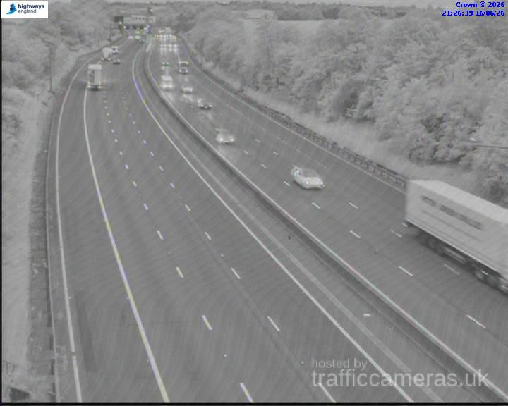 M1 93 5a junction 14 junction 15