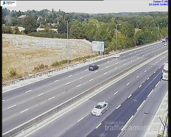 M25 Junction 14
