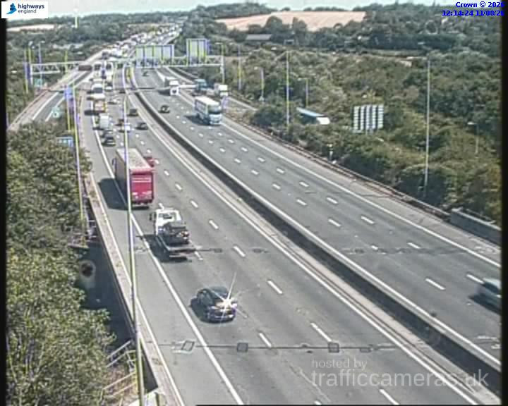 M25 Junction 17
