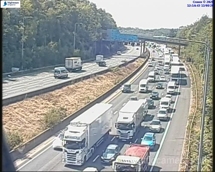 M25 Junction 17